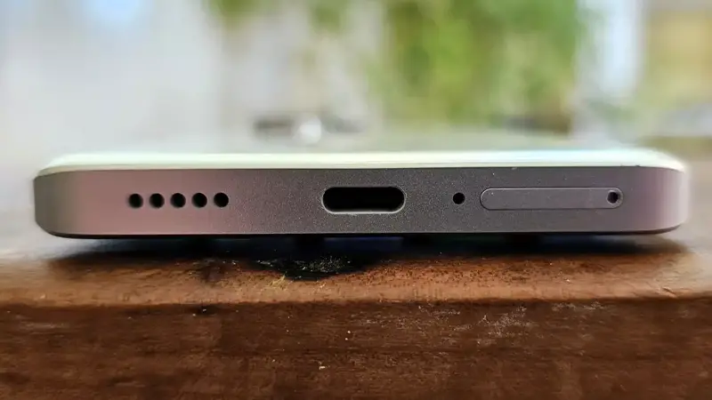 بدنهی گوشی Redmi Note 13 Pro Plus 5G